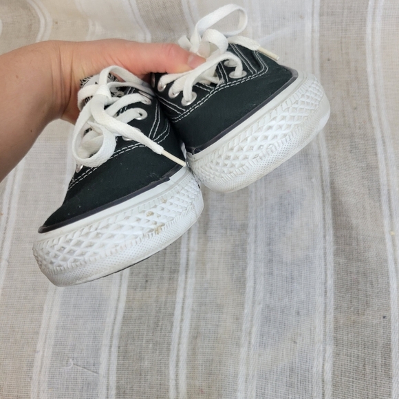 Converse Chuck Taylor Clean CVO Sneakers Tennis‎ Shoes Black White Size 7 - Picture 3 of 9